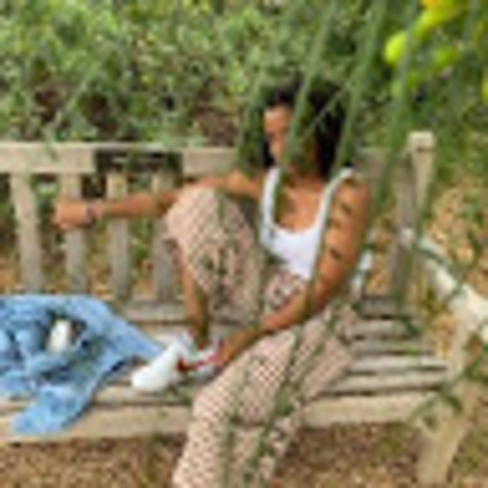 Meet your Posher, Loryssa